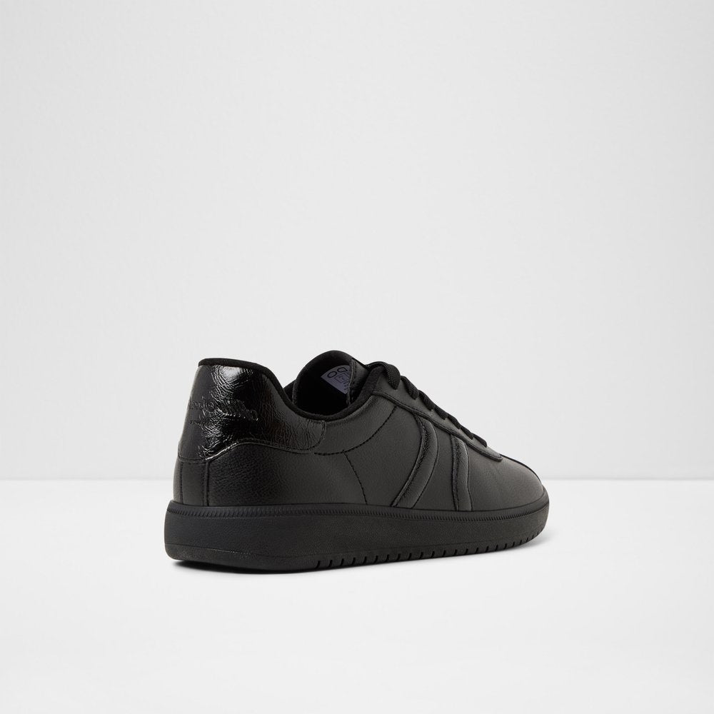 Chicsneaker