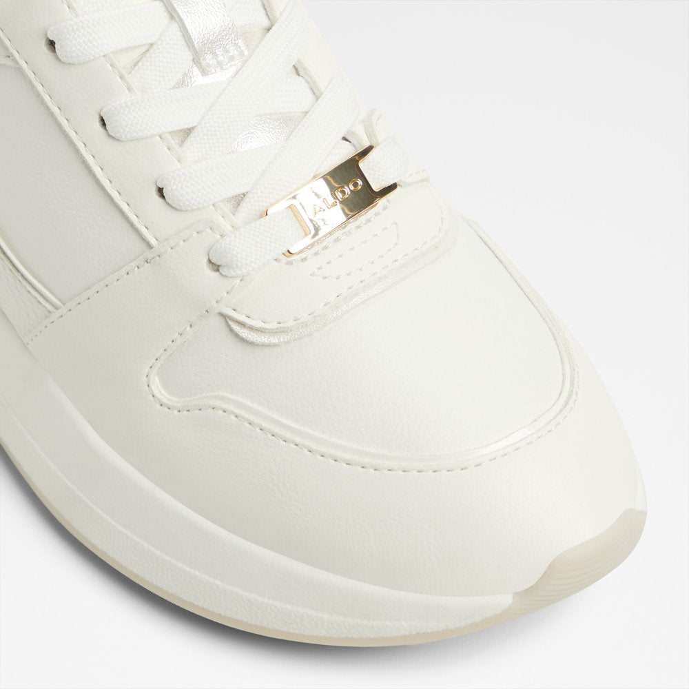 Gumtree - White