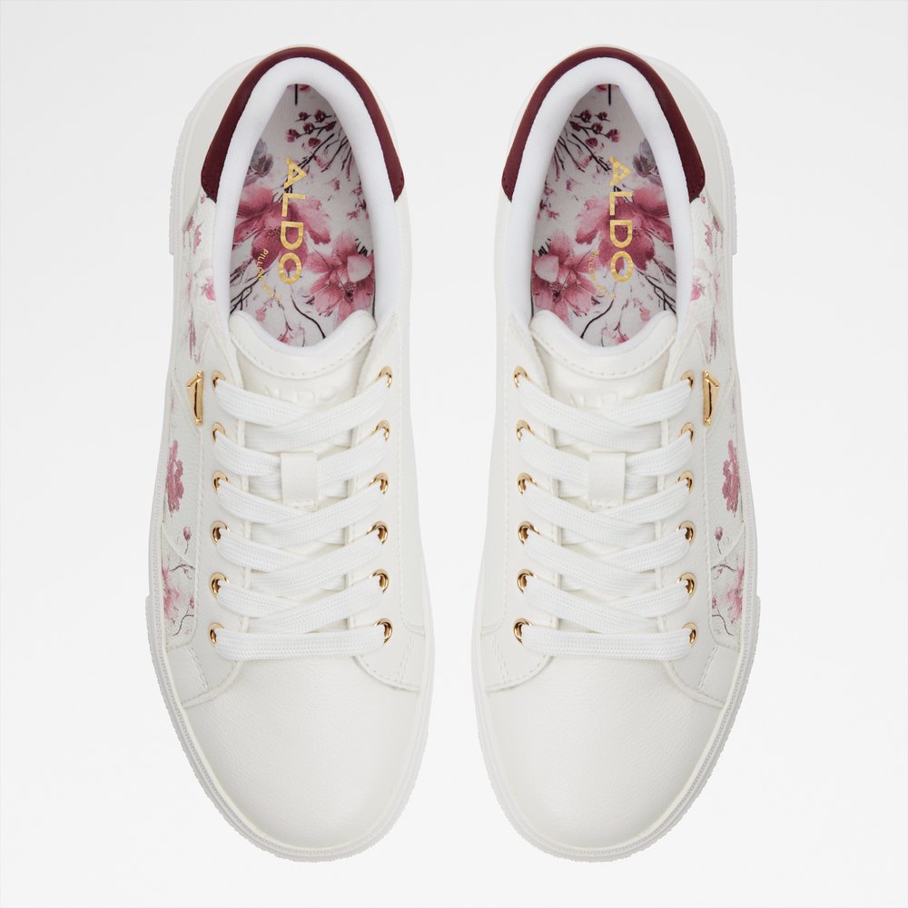 Saddie - White Combo